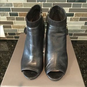 Vince Camuto Peep Toe Shootie